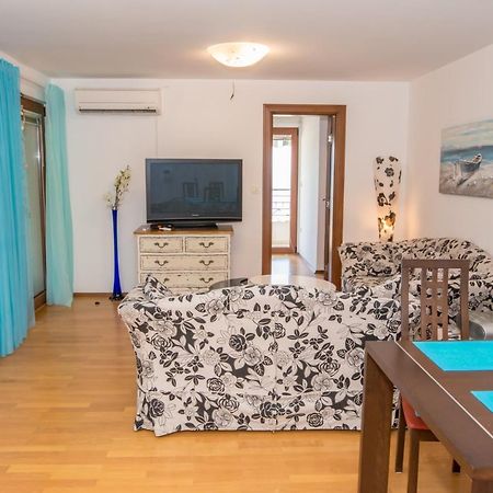 Apartment Elena Петровац Экстерьер фото