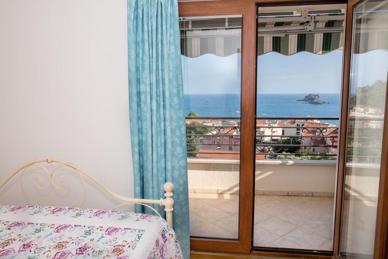 Apartment Elena Петровац Экстерьер фото