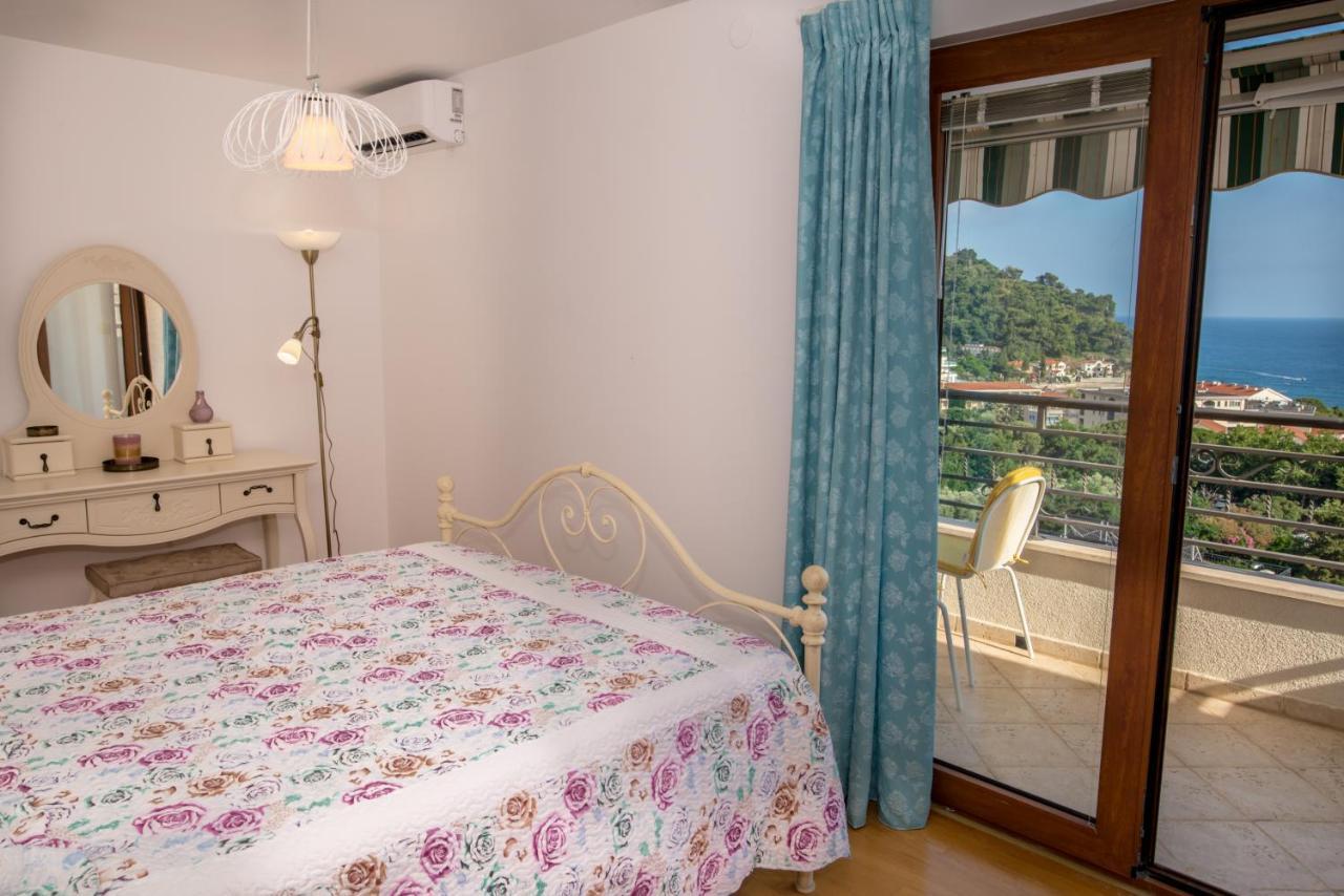 Apartment Elena Петровац Экстерьер фото